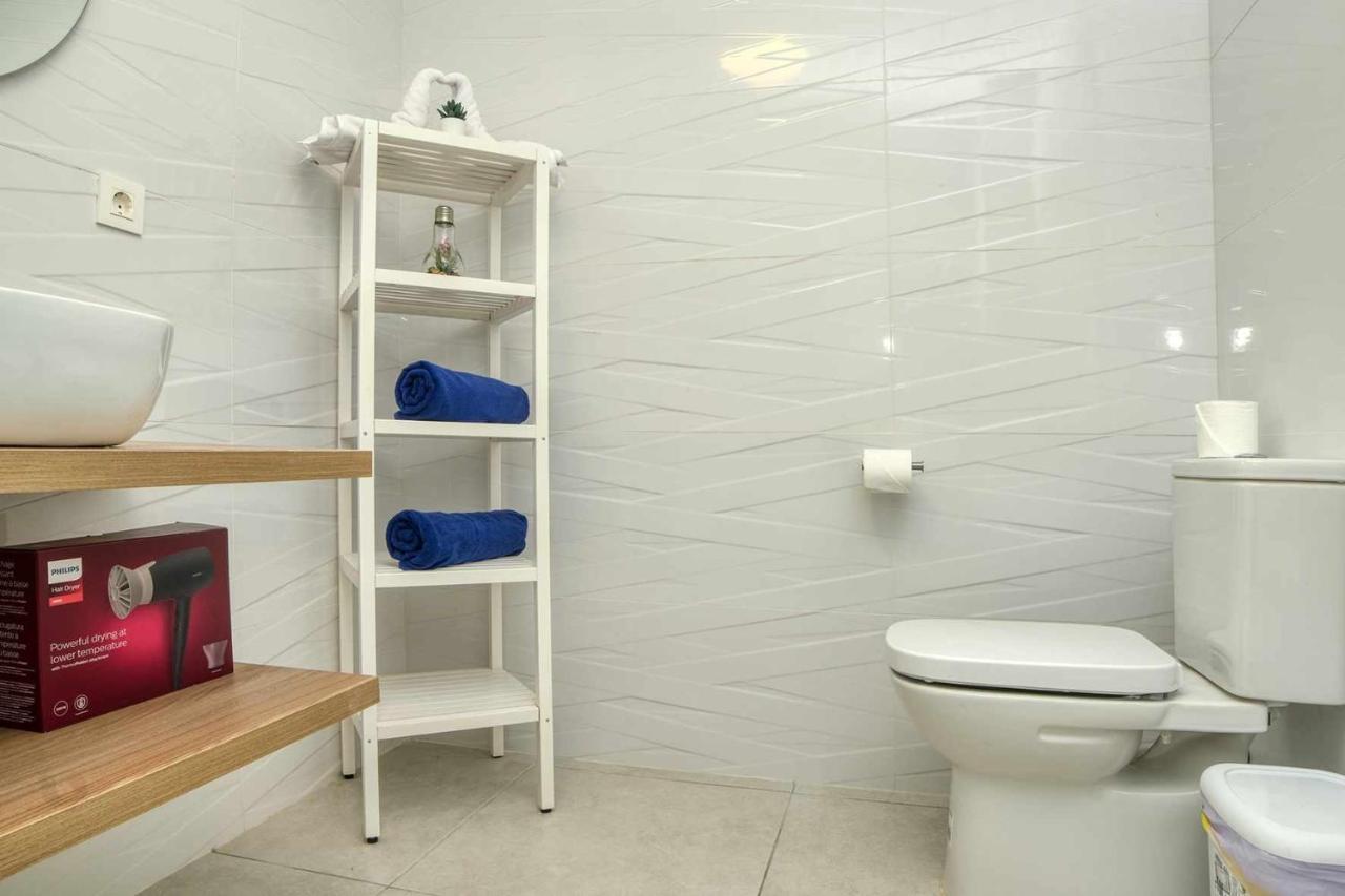 Luminosa Vivienda Vacacional Con Vista A La Piscina Costa Teguise Extérieur photo