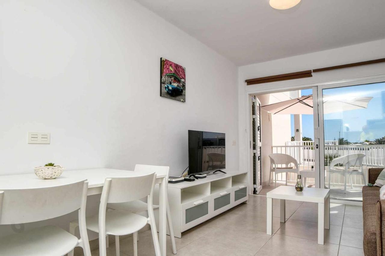Luminosa Vivienda Vacacional Con Vista A La Piscina Costa Teguise Extérieur photo